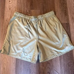 Nike Club Sportswear Woven Flow Shorts Mens Size XL  Green